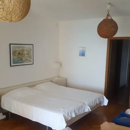 Viktor 1 Διαμέρισμα Postira