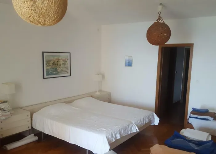 Viktor 1 Appartamento Postira