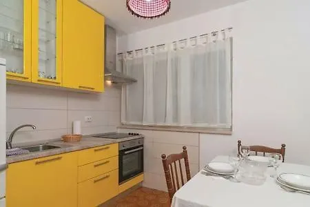 Appartement Viktor 1
